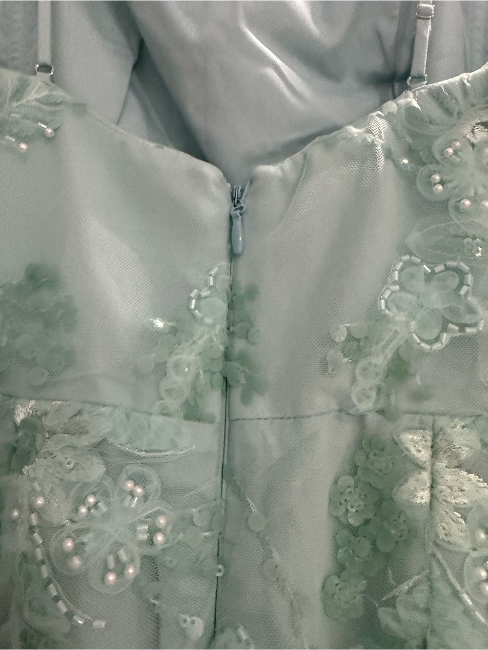 Dress the Population Mint Green Spaghetti-Strap Embroidered Midi Dress - Picture 4 of 7